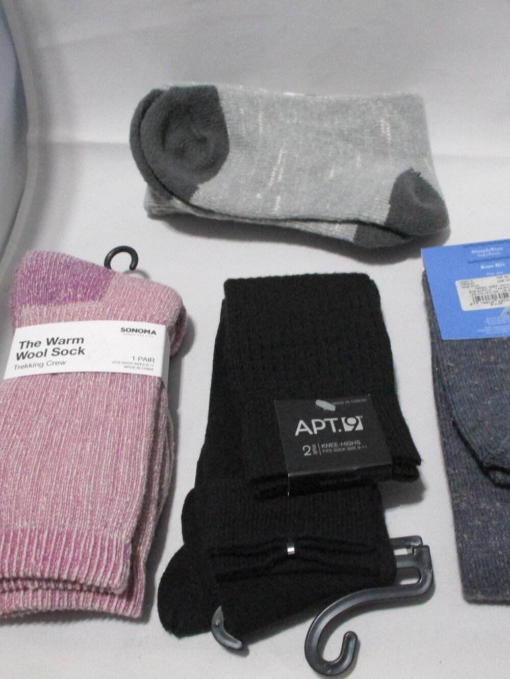 5 Pairs of Kohl's socks Women's 9-11 Sonoma Warm wool; Apt 9 -2 pairs Knee High